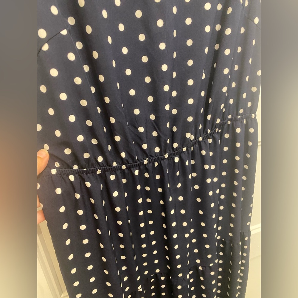 Elegant Navy Polka Dot Maxi Dress - Picture 4 of 4